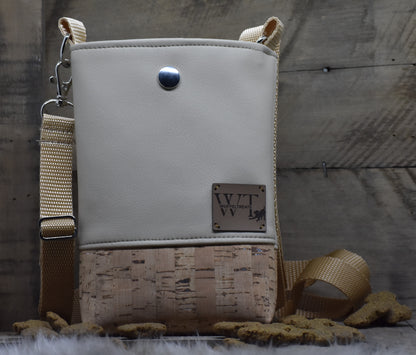 Futterbeutel Lassie in Creme / Glossy-Kork